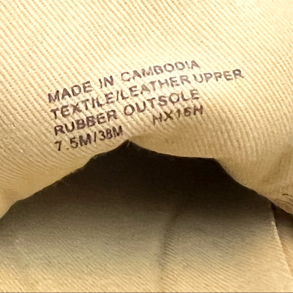 Like New Michael Kors Leather & Canvas Sneakers MK Logo Brown & Tan Size 7.5 - Picture 4 of 12